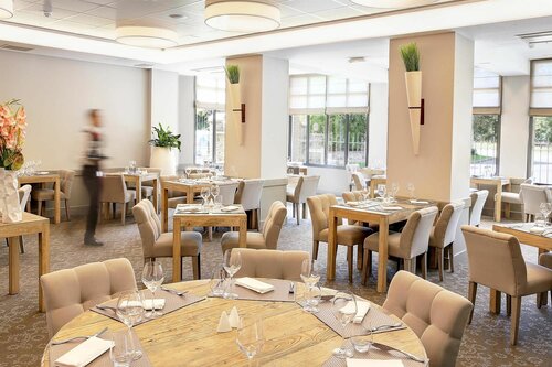 Гостиница Best Western Plus Paris Meudon Ermitage в Медоне