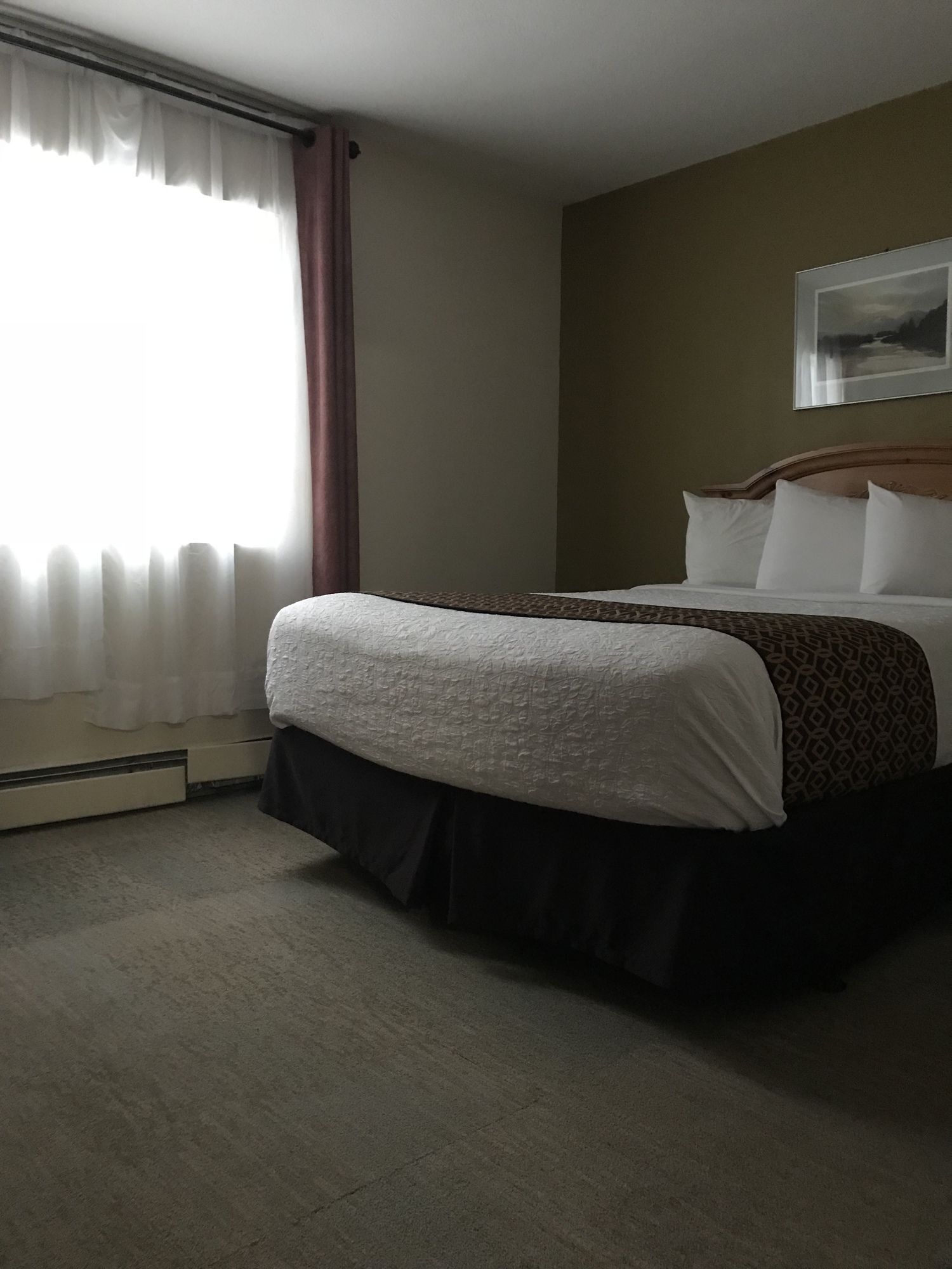 Фото Americas Best Value Inn & Suites Anchorage Airport
