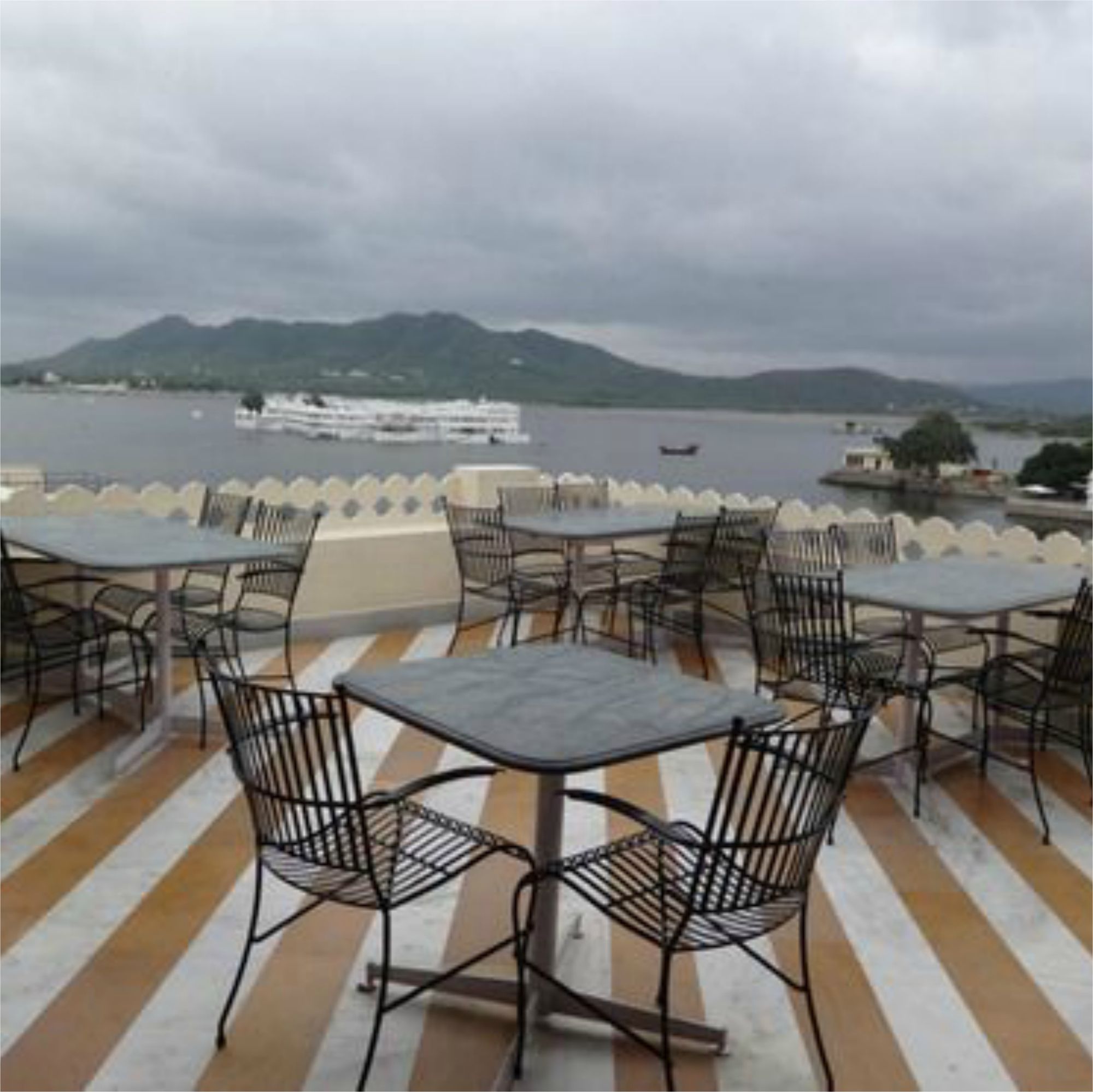 Фото Jaiwana Haveli