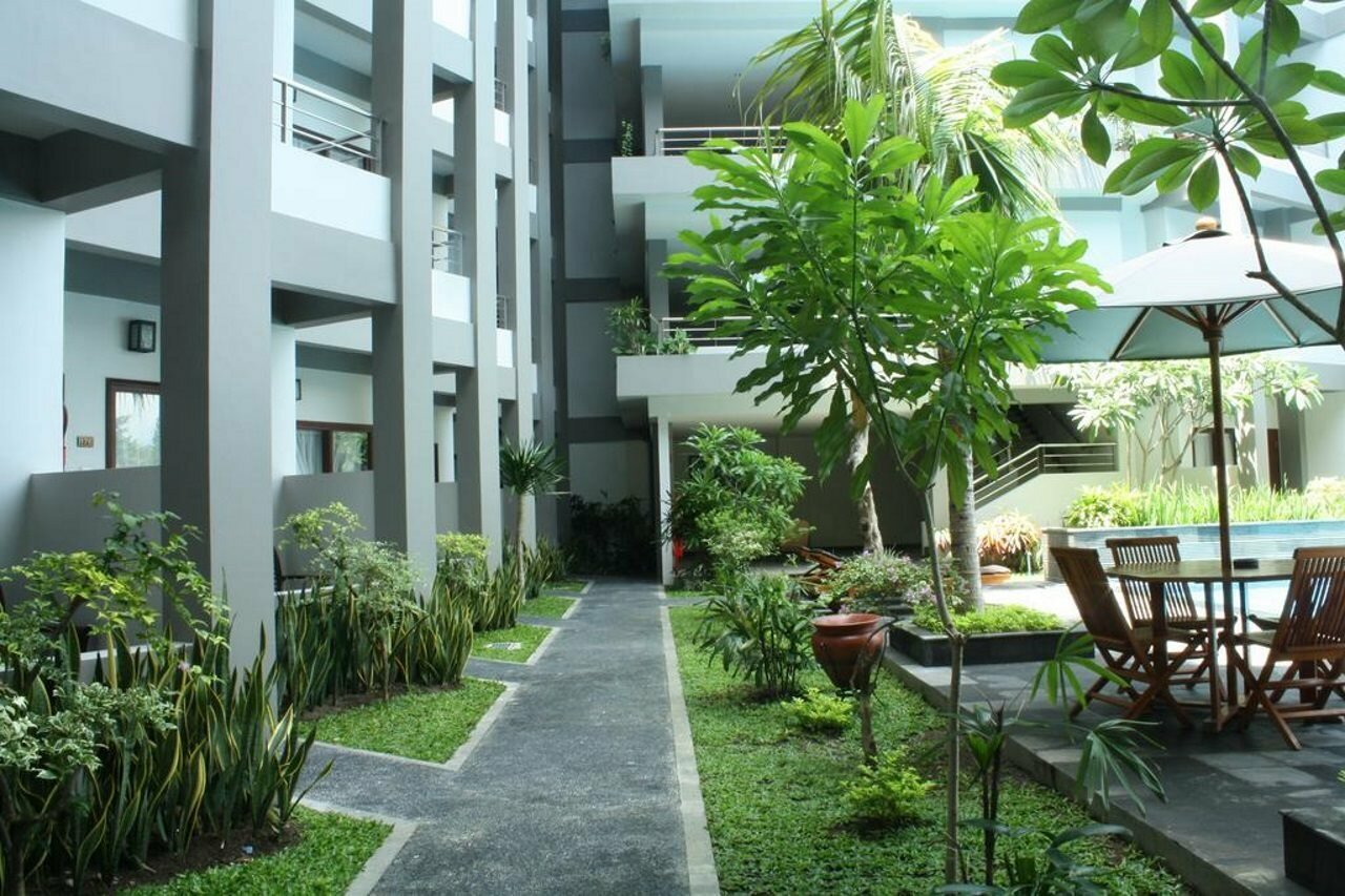 Фото Lombok Garden Hotel