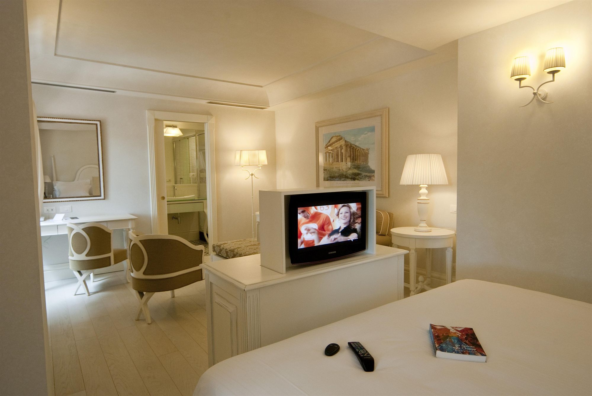 Фото Villa Athena Hotel