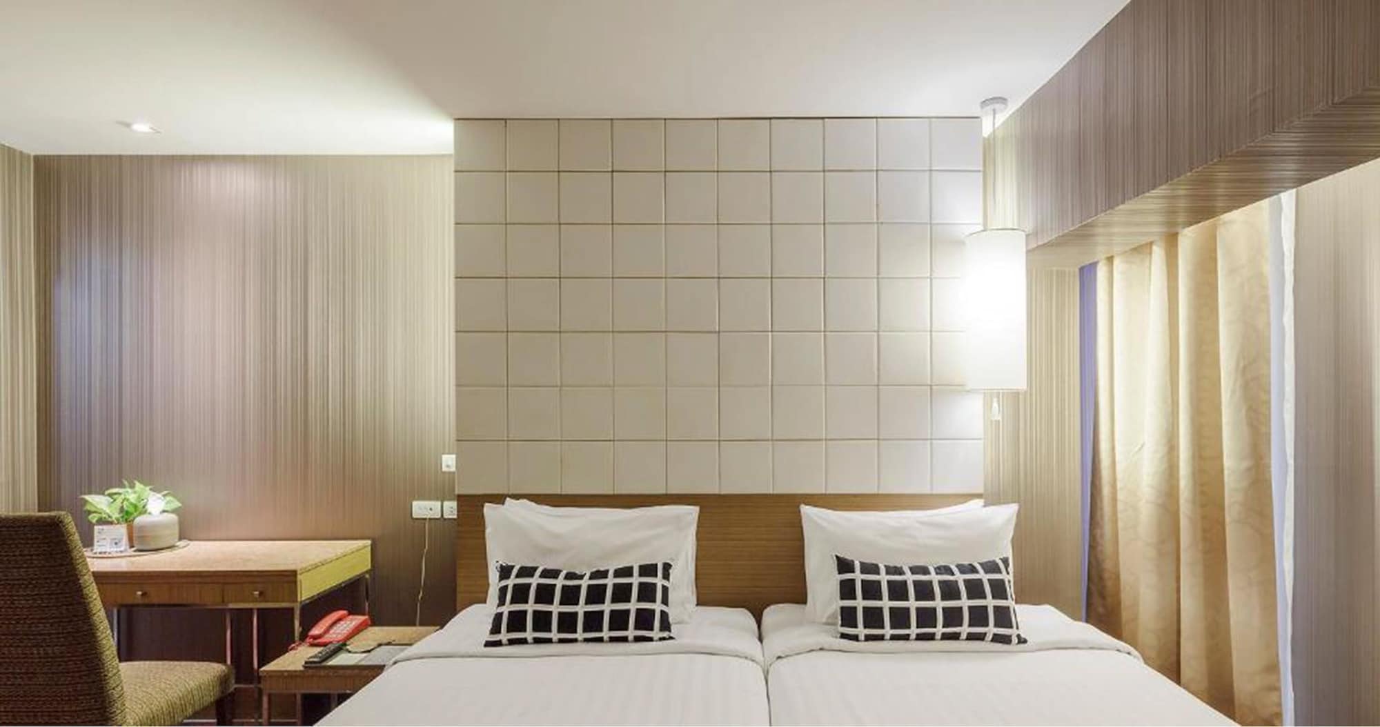 Фото Tango Vibrant Living Hotel