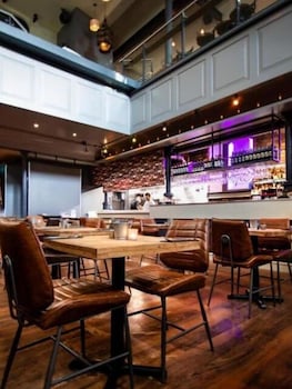 Фото Rooms at 1703