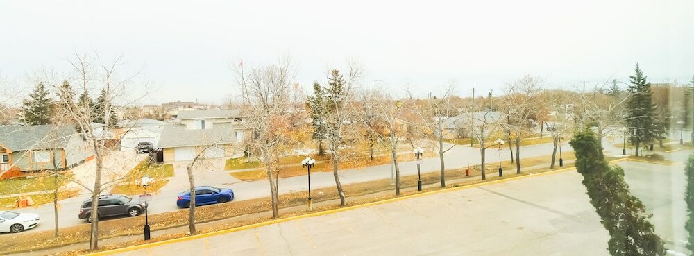 Фото Canad Inns Destination Centre Garden City