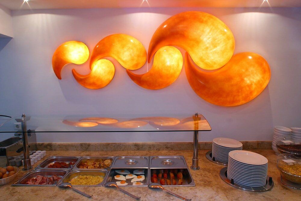 Фото The Alassia Hotel