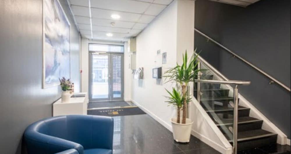 Фото The Spires Serviced Apartments Glasgow