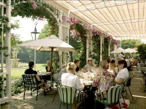 Гостиница Vineyard Hotel