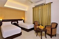 Фото Hotel Town Tower