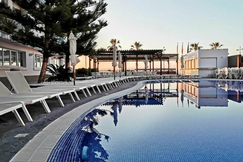 Внешний вид отеля Aparthotel Acuazul в Пеньисколе, фото 3