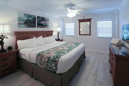 Апартаменты Ocean Pointe Suites at Key Largo