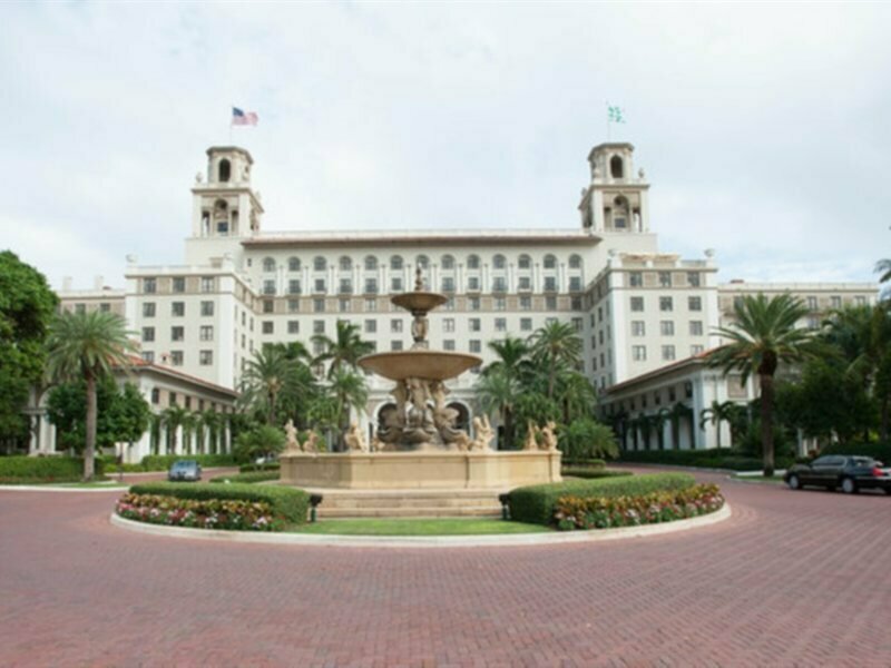 Гостиница The Breakers Palm Beach