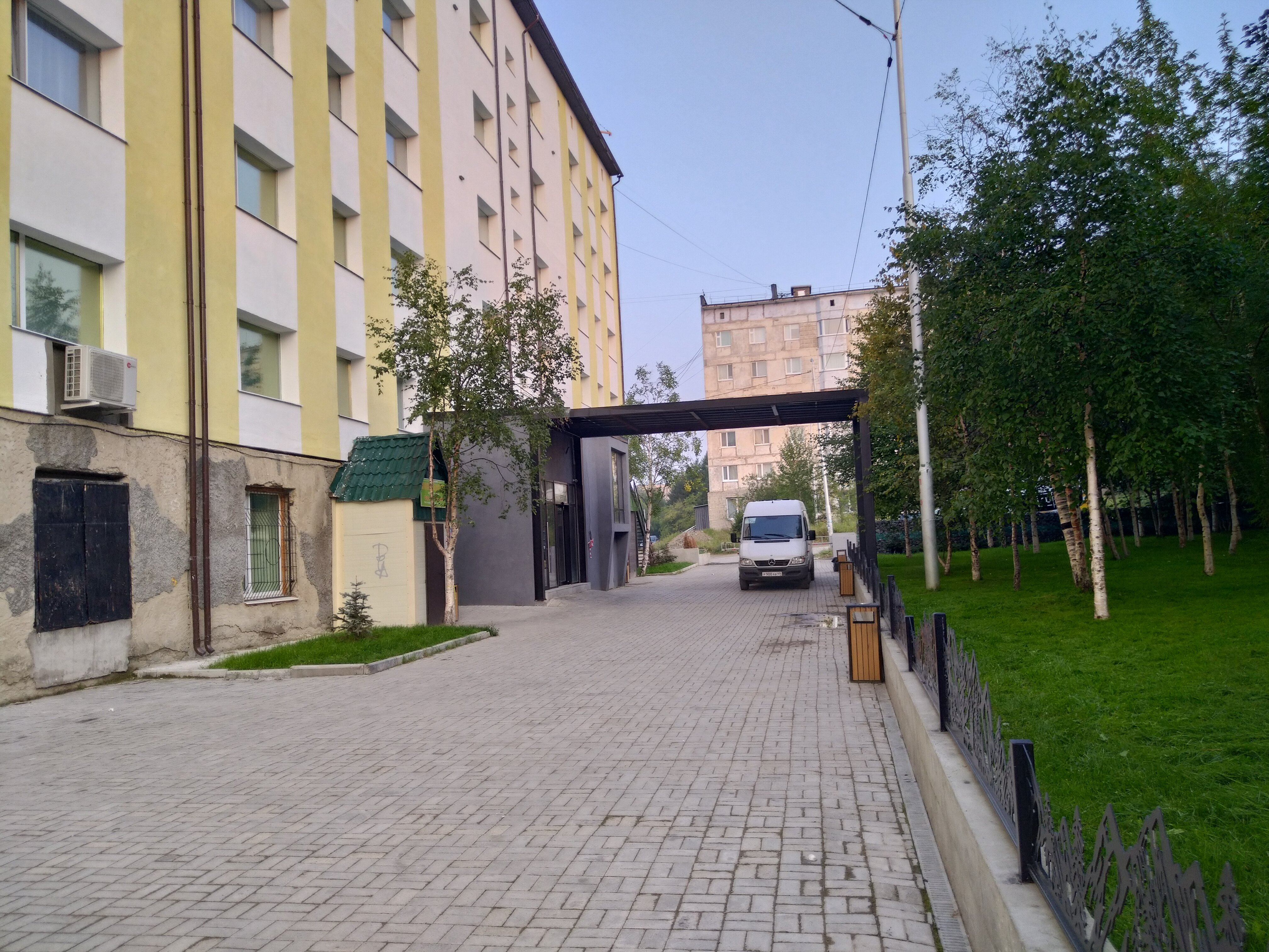 Фото отеля 1