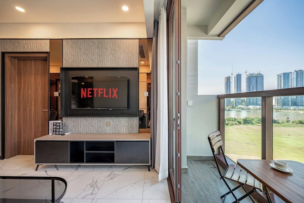 Фото Metropole Complex by Kvg Suite Apartment