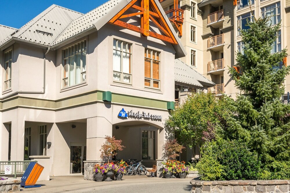Фото Whistler Peak Lodge