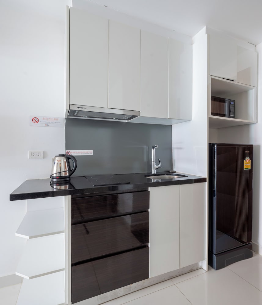 Фото C-View Residence apartments by Apartwell