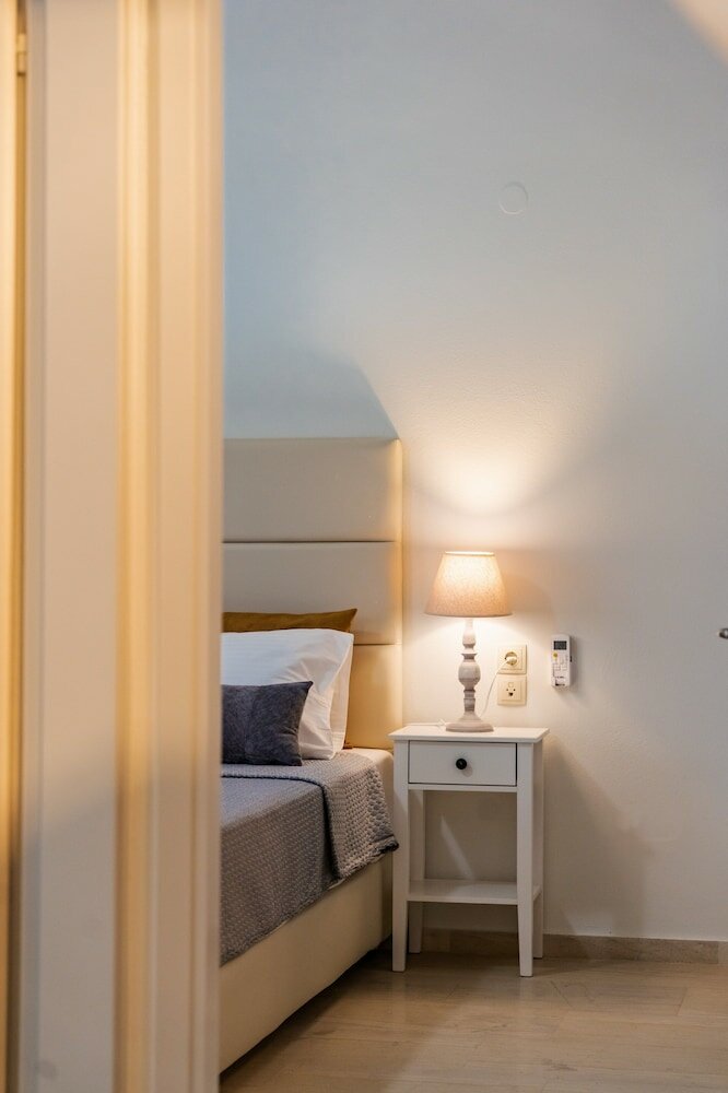 Фото Maela Luxury Suite