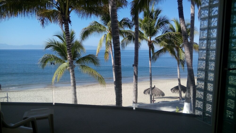 Фото Vista Vallarta All Suites on the Beach