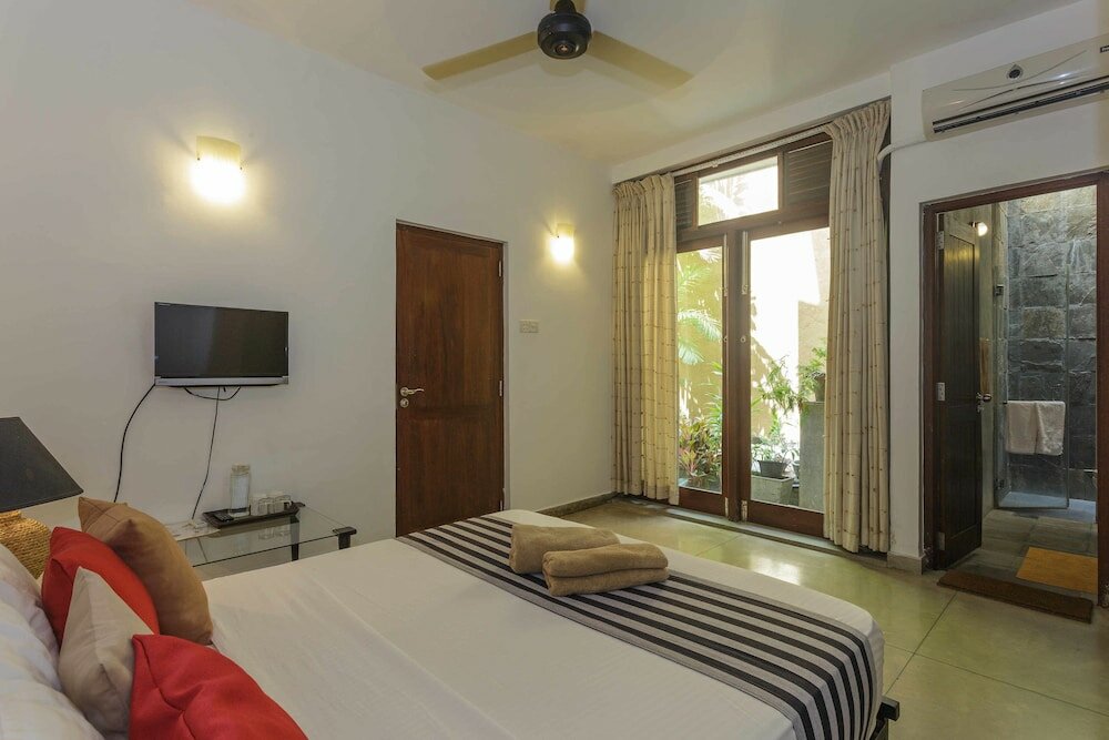 Фото Colpetty House