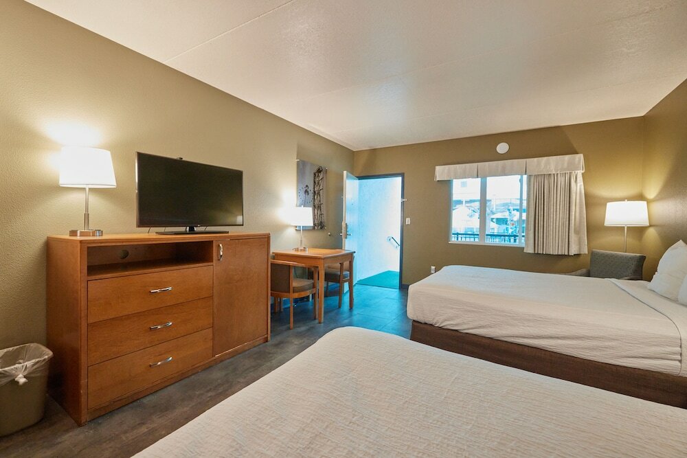 Фото Adventureland Inn