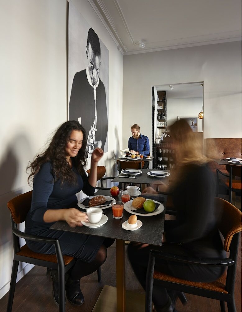 Фото Hotel Monsieur Ernest