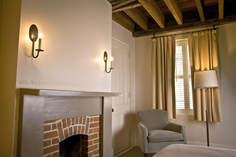 Фото Dunleith Historic Inn