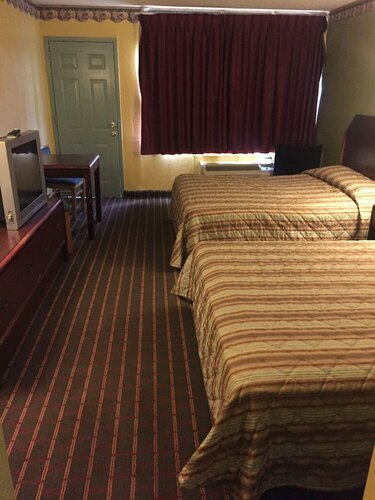 Гостиница Camelot Inn в Амарилло