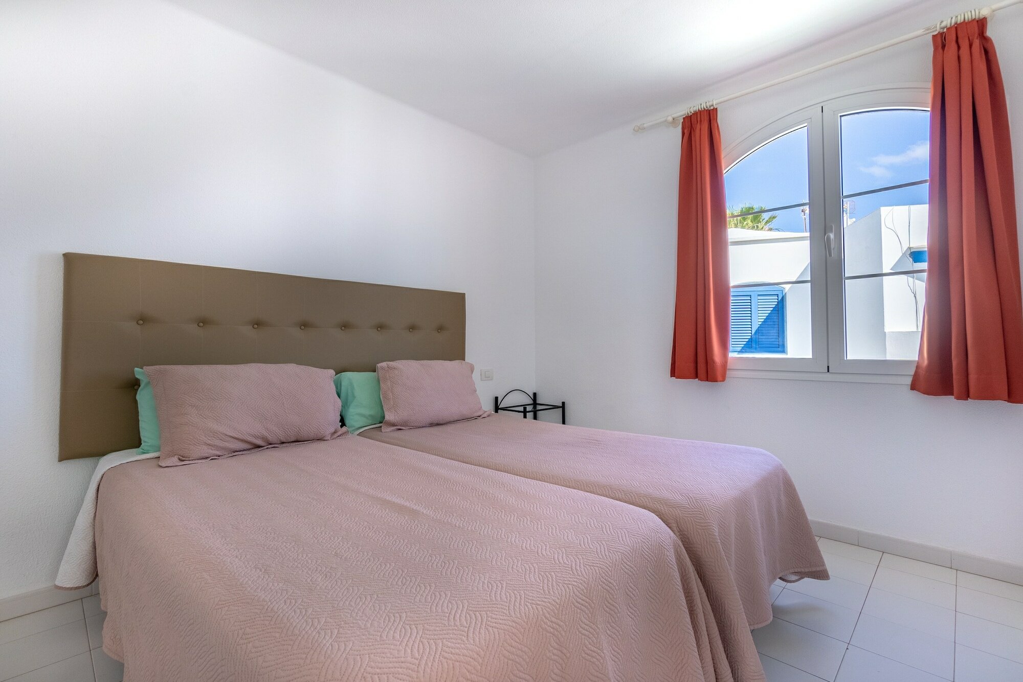 Фото Apartamentos Corona Mar