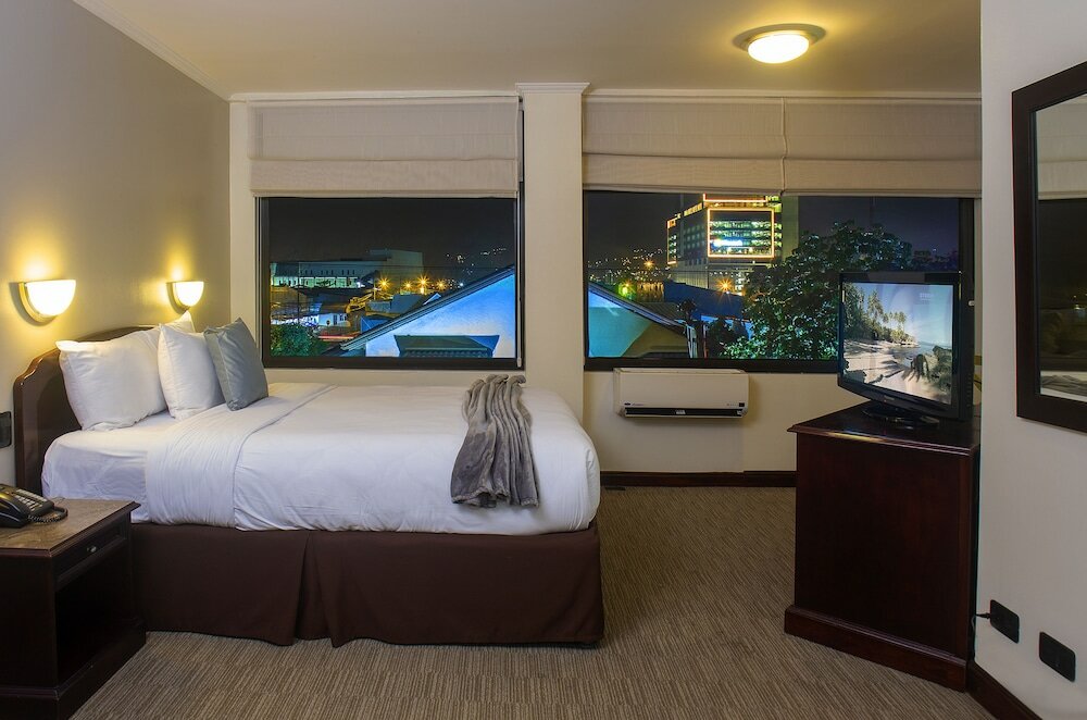 Фото Parque del Lago Boutique Hotel