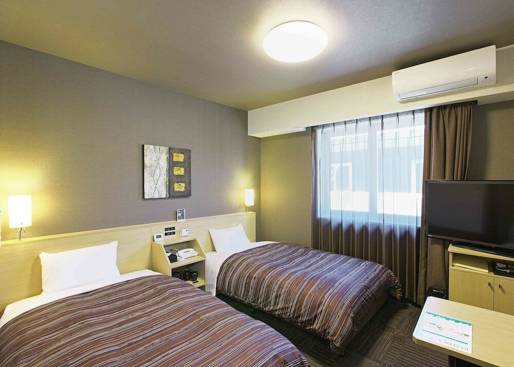 Фото Route Inn Grantia Komatsu Airport