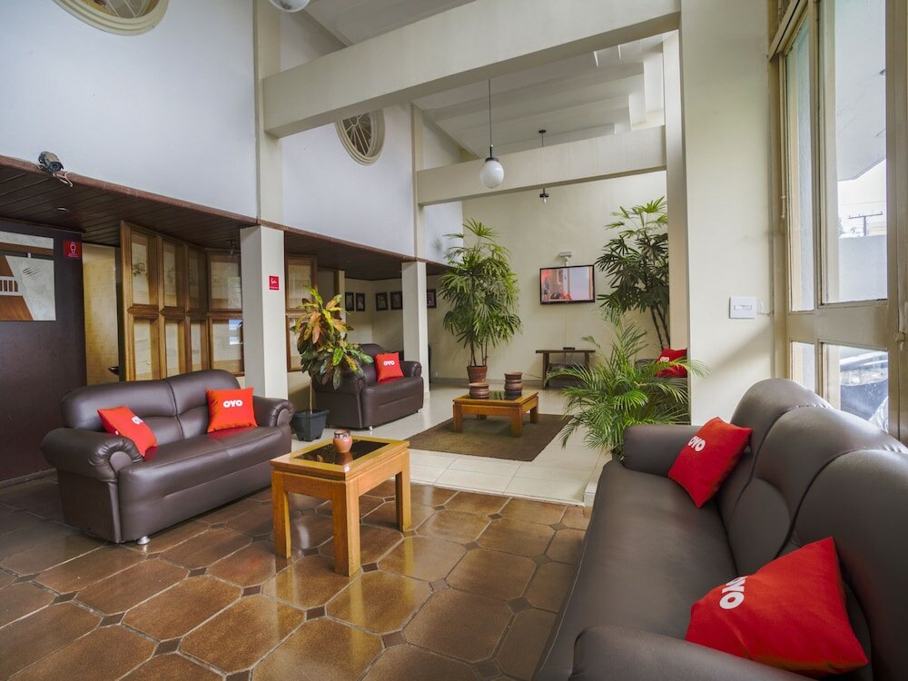 Фото Oyo Hotel La Rocca, Goiânia