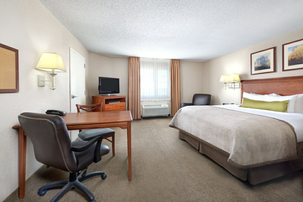 Фото Candlewood Suites Kenosha, an Ihg Hotel