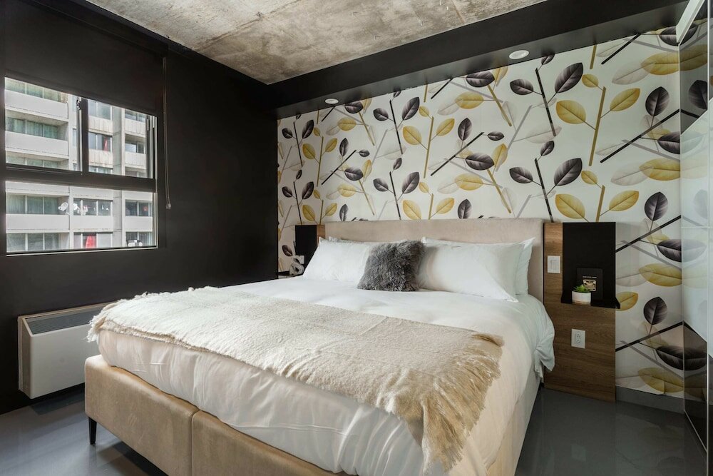 Фото Pierce Boutique Apartments