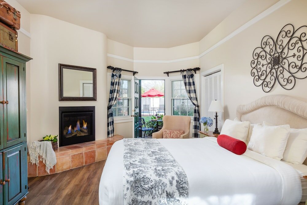 Фото Maison Fleurie, A Four Sisters Inn