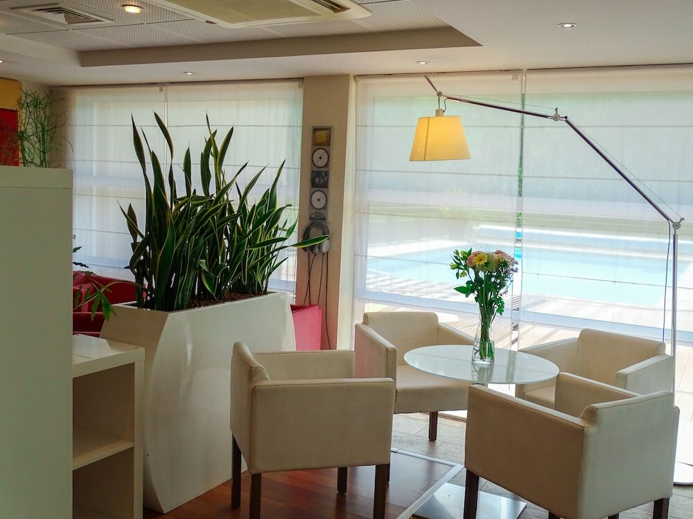 Фото Ibis Golfe de Saint-Tropez