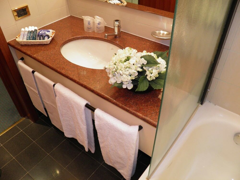 Фото Hotel Crivi's Milan