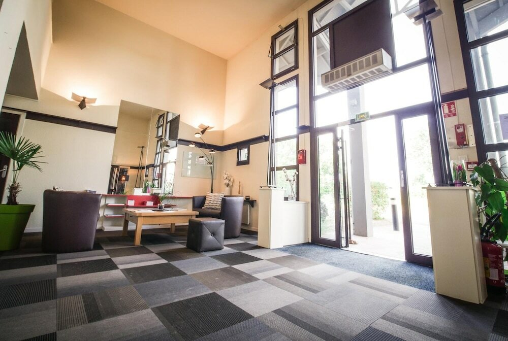 Фото Hôtel Inn Design Chartres Resto Novo