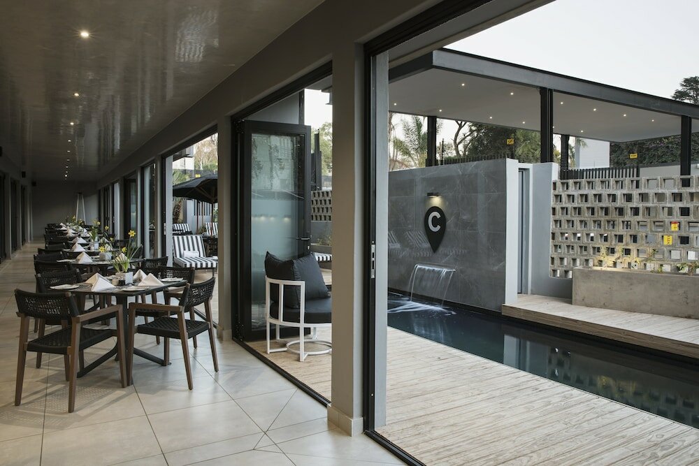 Фото The Capital Melrose