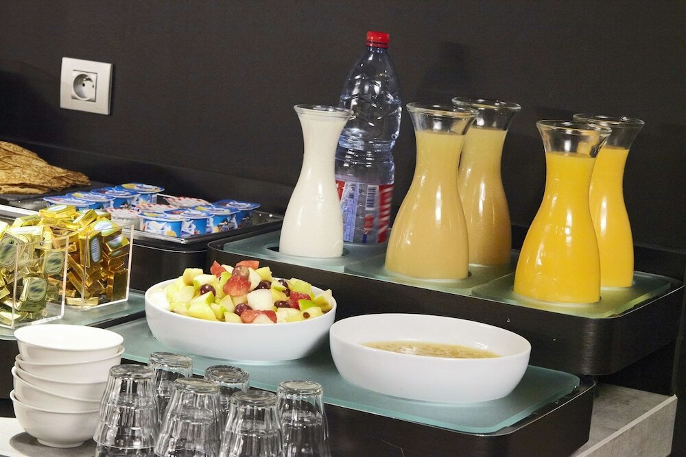 Фото Hotel Campanile Lyon Centre - Gare Perrache - Confluence