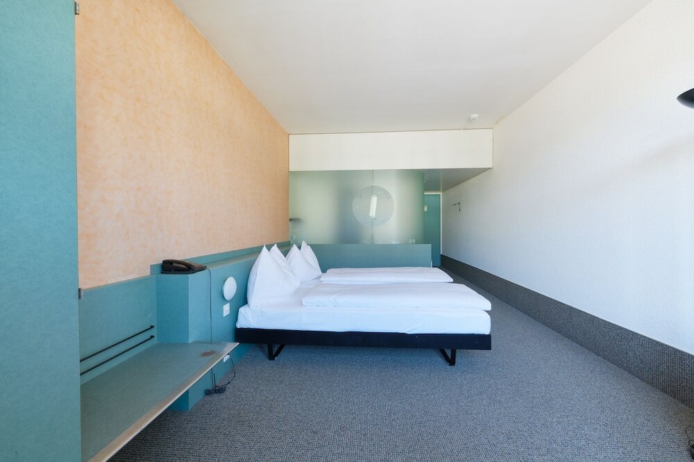 Фото Hotel City am Bahnhof