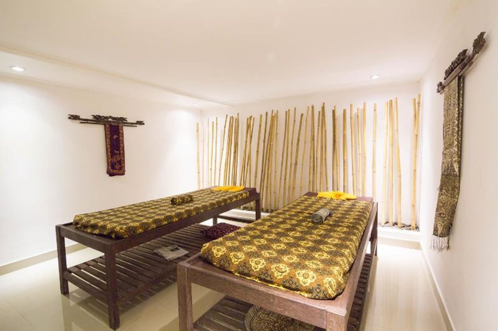 Фото Aqua Bali Villa