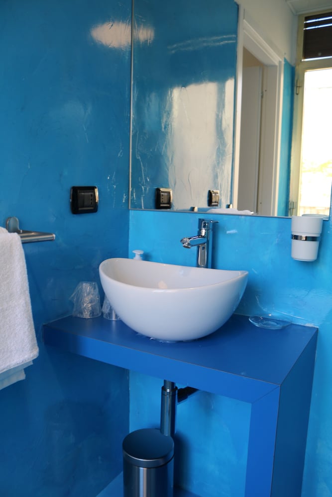 Фото Suite Napoli Riviera