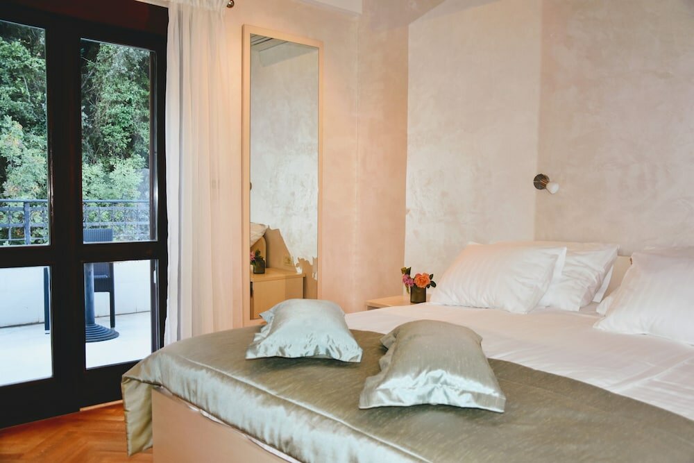 Фото Villa Franica