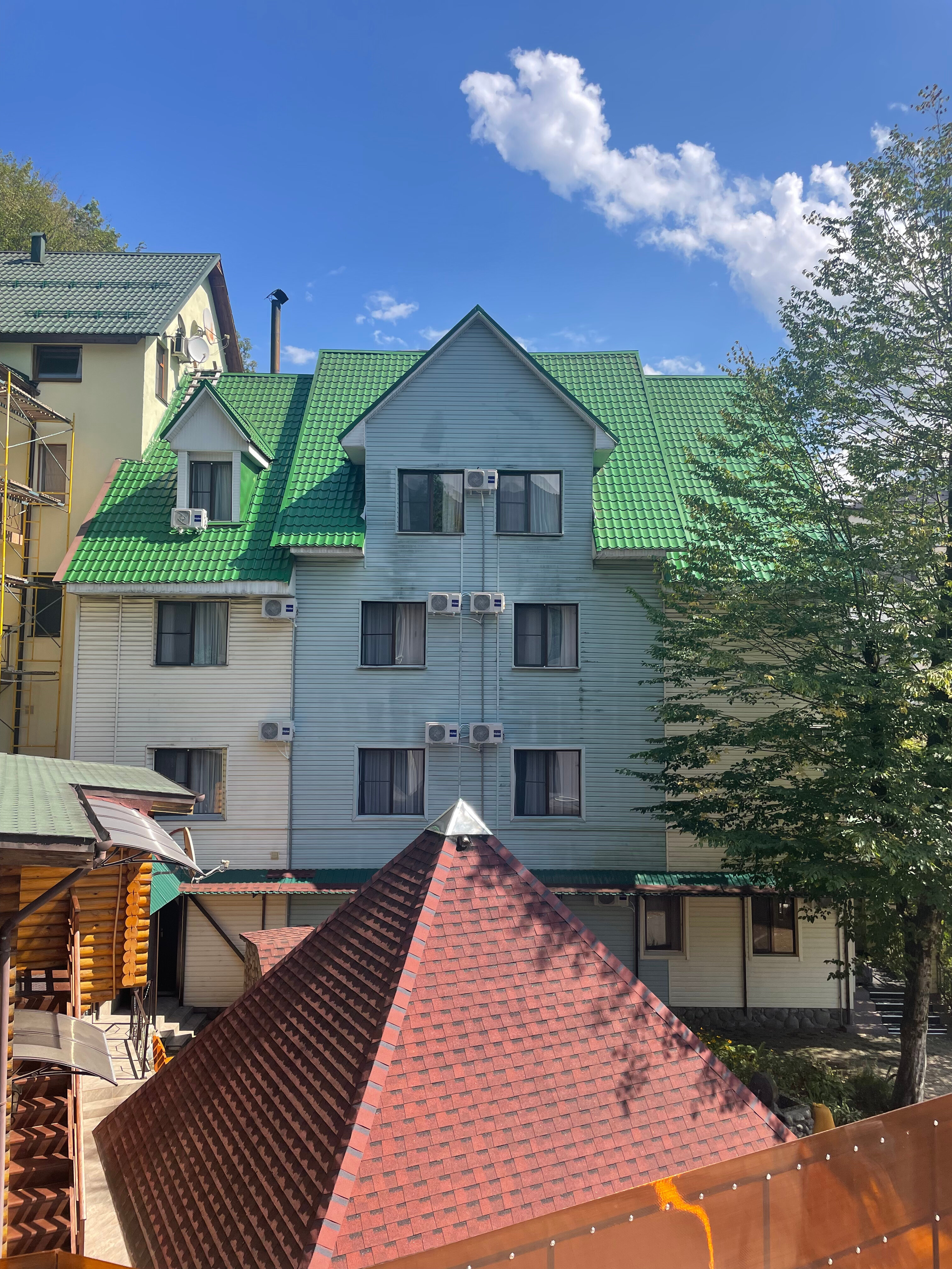 Фото Тройка