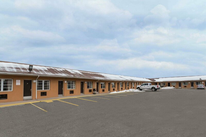 Гостиница Travelodge by Wyndham Jersey City в Джерси-Сити