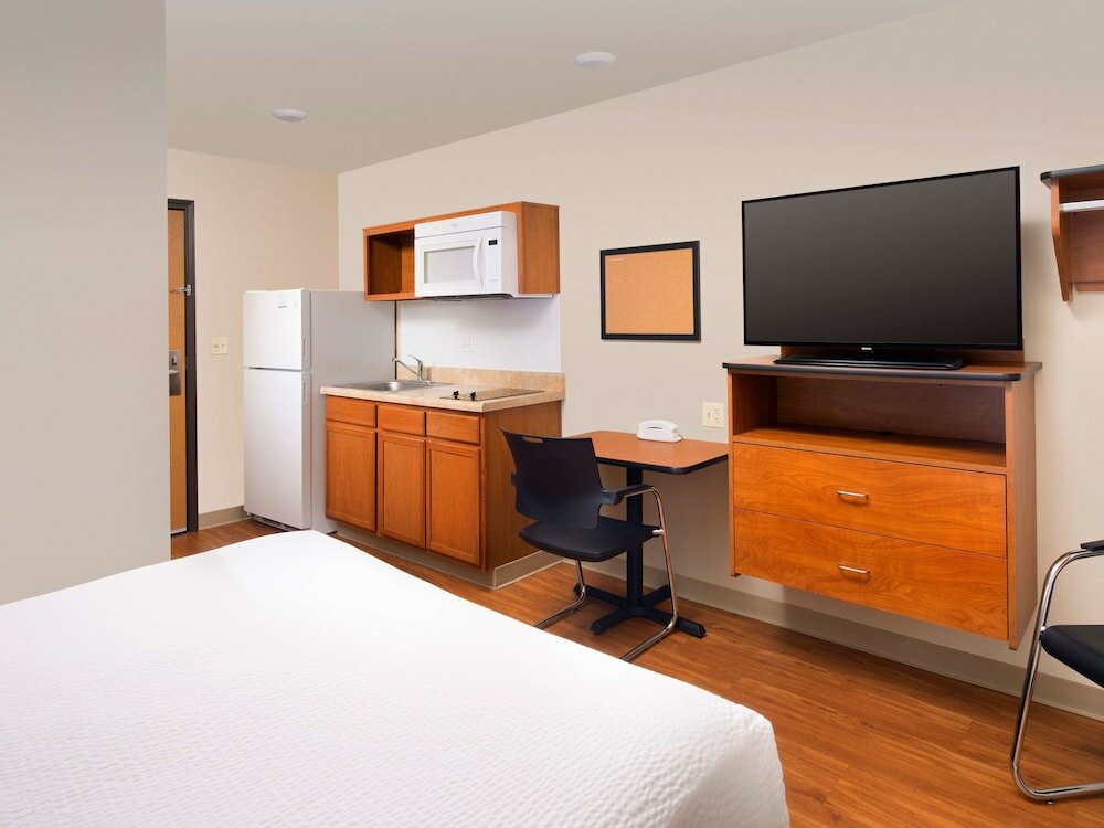 Фото WoodSpring Suites Aurora Denver Airport, an Extended Stay Hotel