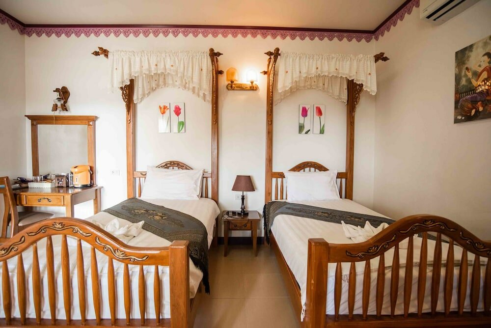 Фото Ban Aothong Hotel