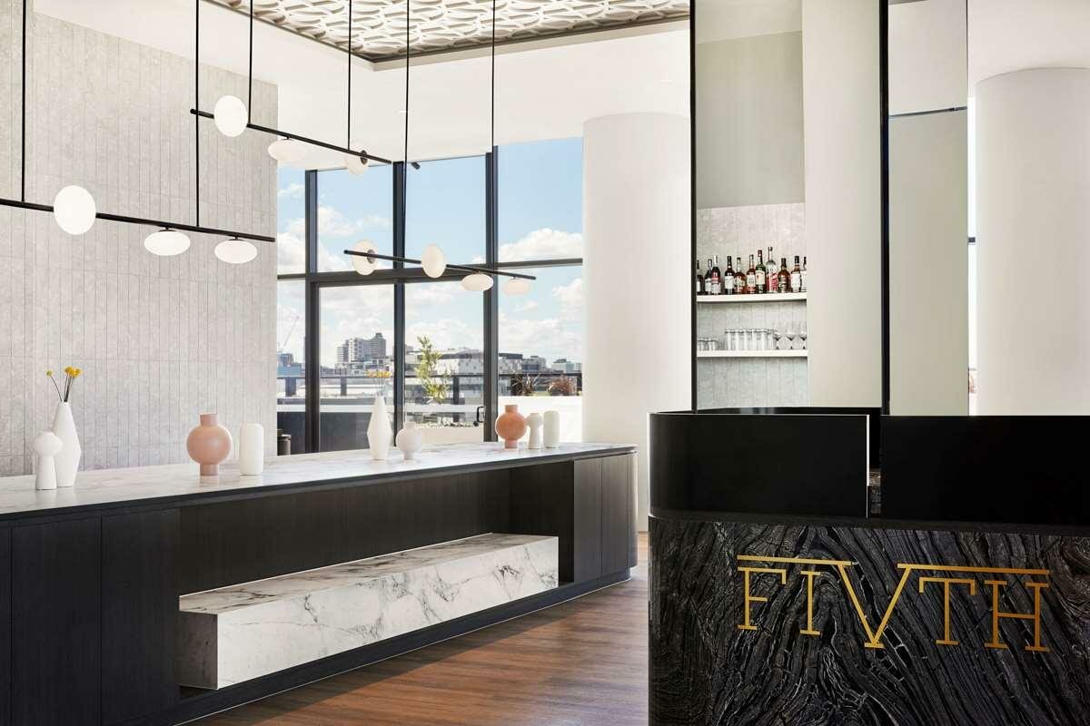 Фото Oakwood Premier Melbourne