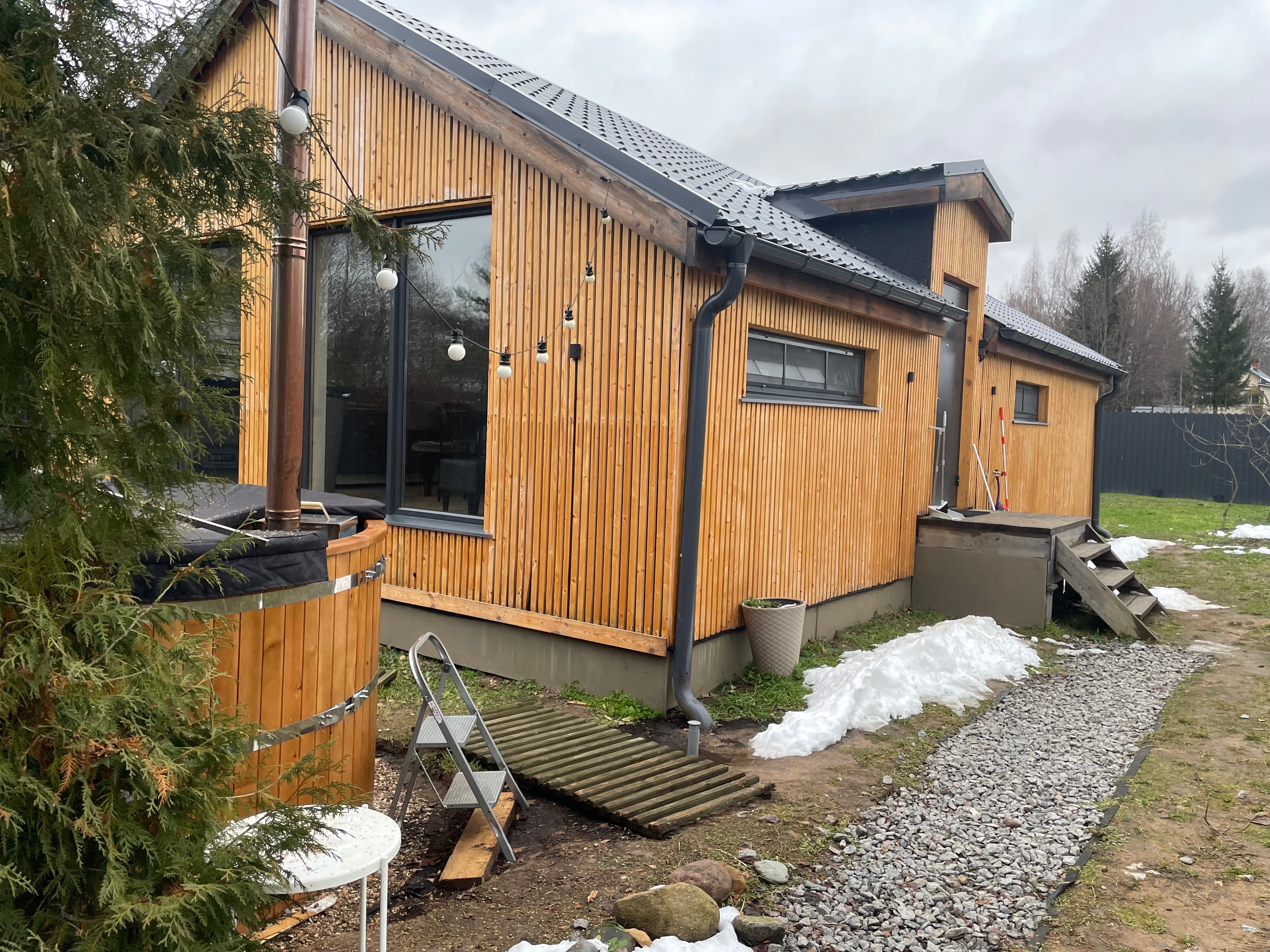 Фото Дом на Первой линии Волги