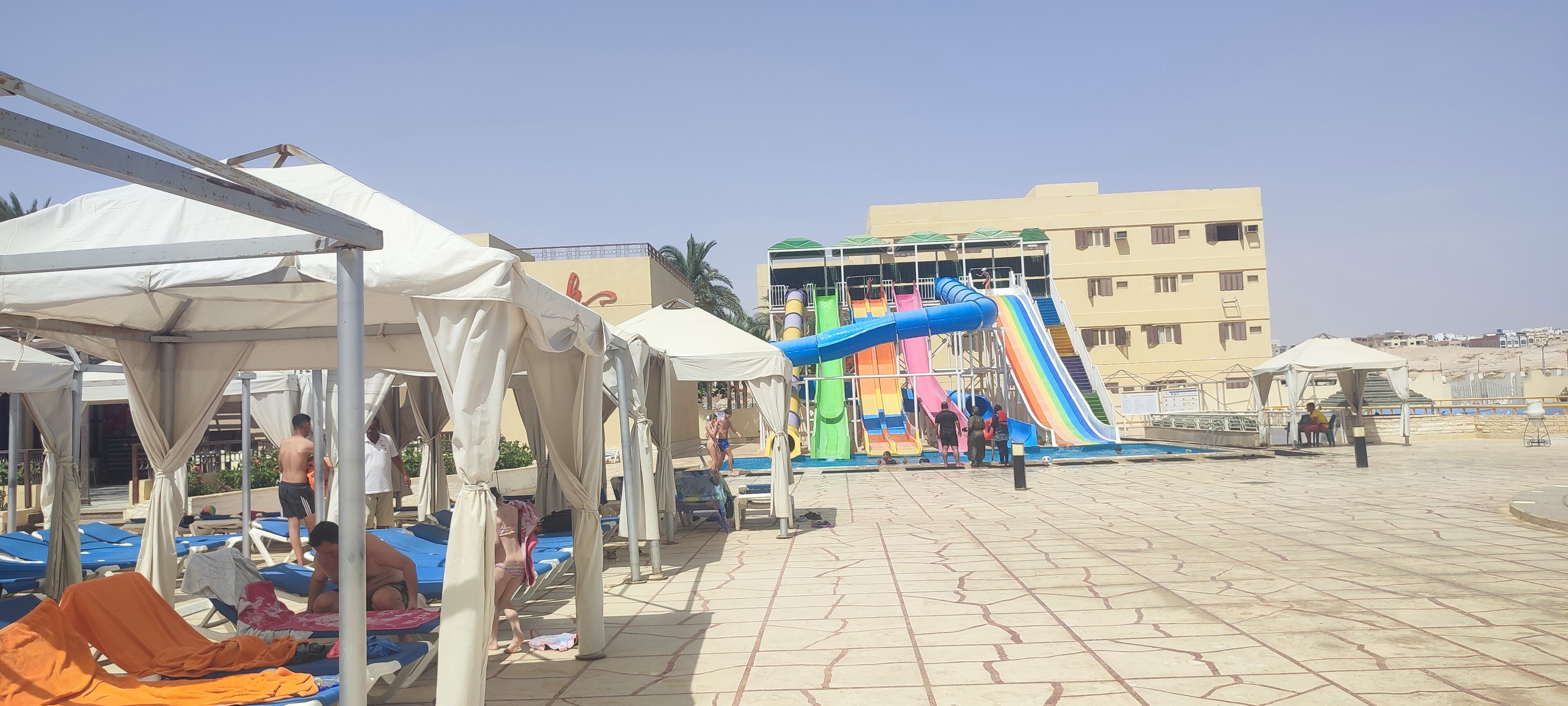 Фото Sunny Days Mirette Family Resort