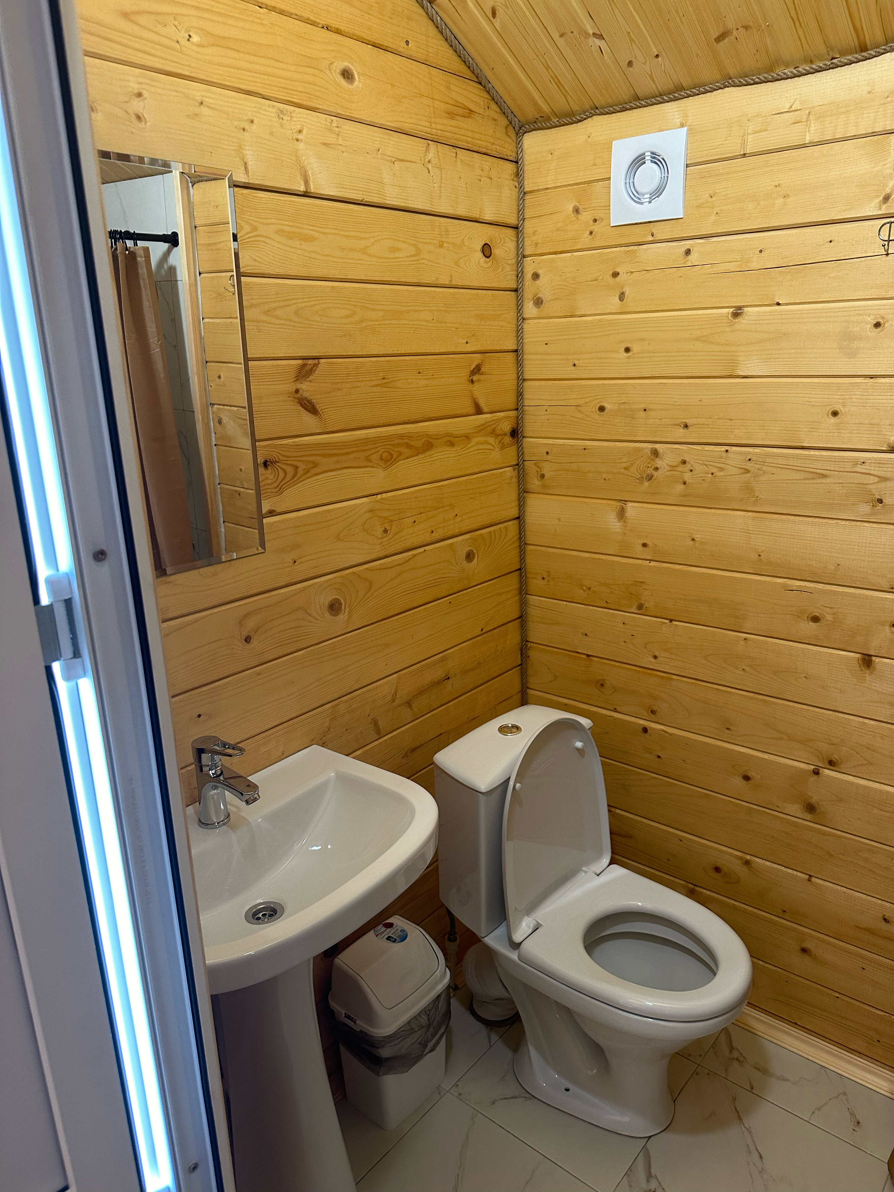 Фото Wood Dhouse